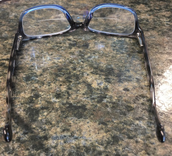 Medicaid’s bogus Lined bifocals not progressive trifocals with transitions lenses 